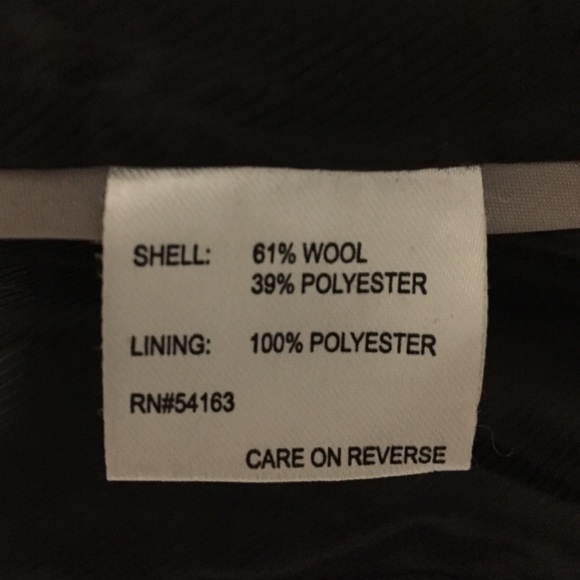 Gorgeous color CK coat - Picture 4 of 4