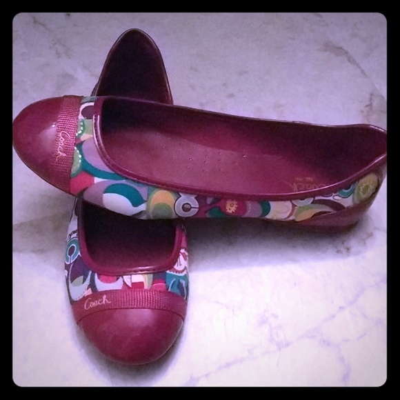 Adorable multi color Coach flats