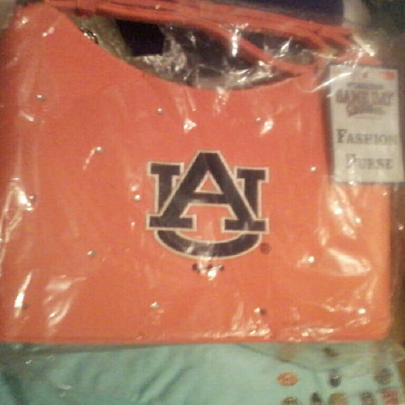 Gameday purse