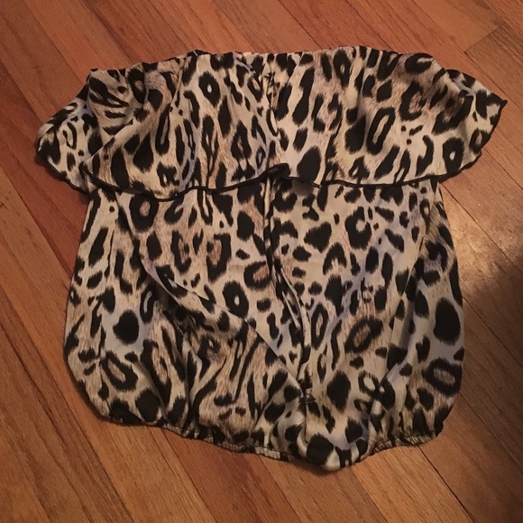 Strapless cheetah top