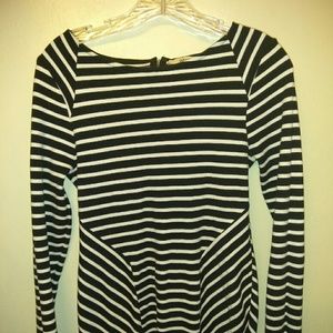 Oasis dress long sleeves