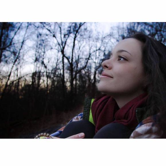 Meet your Posher, Ally