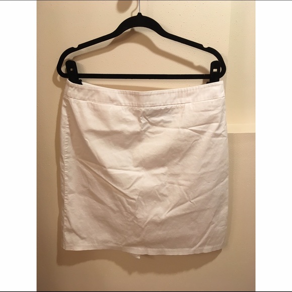 New York & Company Dresses & Skirts - White Pencil Skirt