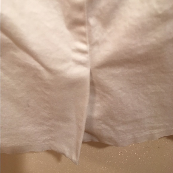 White Pencil Skirt - Picture 4 of 4