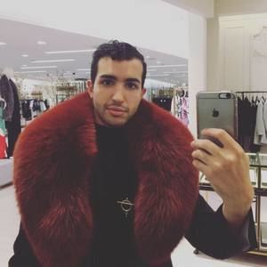 Meet your Posher, Ali