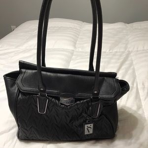 Vera Wang Shoulder Bag