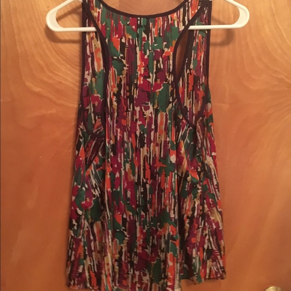 Multicolored fun top! - Picture 3 of 4