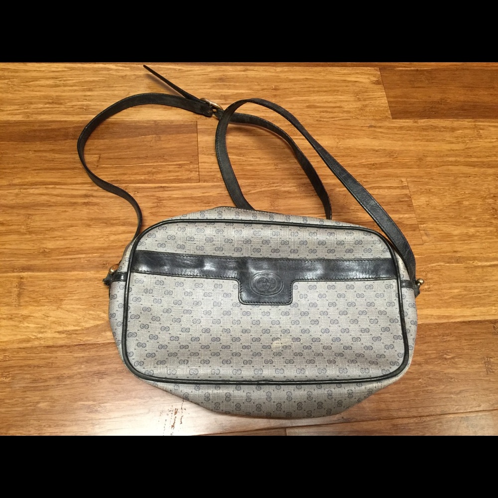 8 Vintage Bags from Gucci, Fendi, Doony and burke - Picture 5 of 8