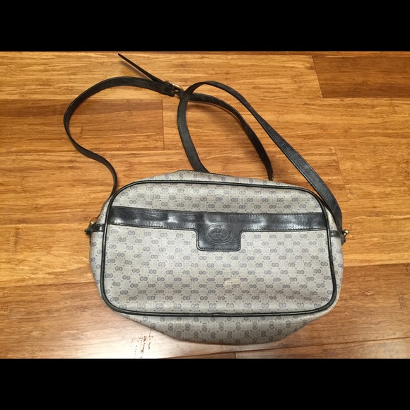 8 Vintage Bags from Gucci, Fendi, Doony and burke - Picture 5 of 8