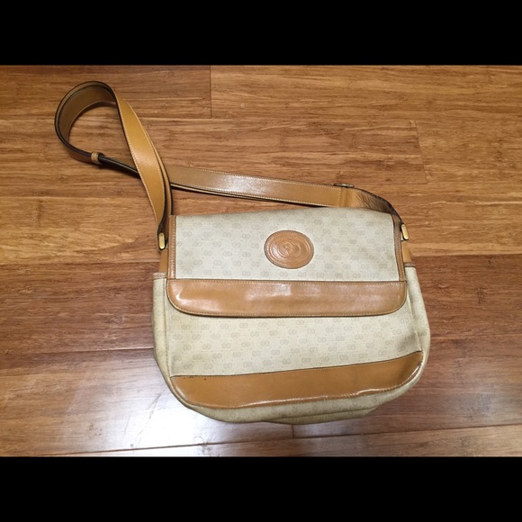 8 Vintage Bags from Gucci, Fendi, Doony and burke - Picture 6 of 8