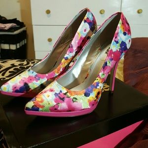 pink floral High heels NWOT