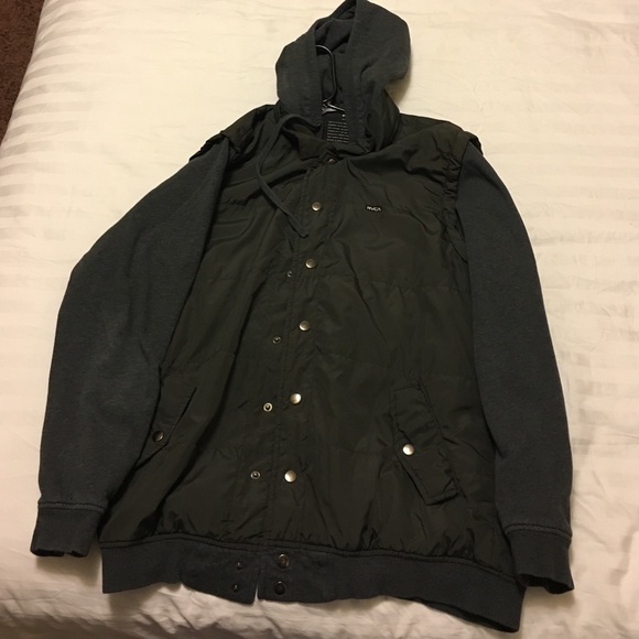 Large black rvca jacket