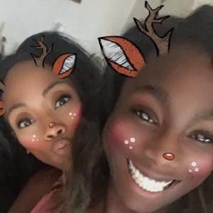 Meet your Posher, Valerie