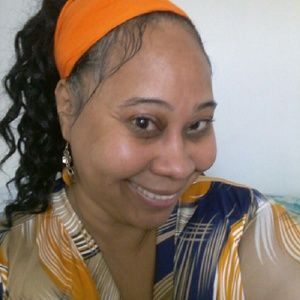 Meet your Posher, Carmen