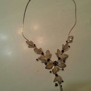 Costume jewelry Necklace