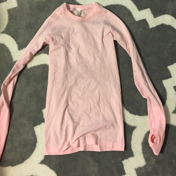 Lululemon Pink long sleeve top