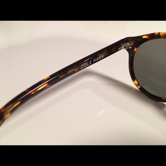 COLE HAAN SUNGLASSES ? main image 4