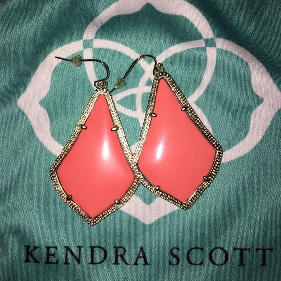 Kendra Scott Alexandra earrings