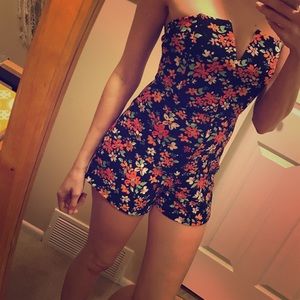 Navy Blue Floral Jumper 🌸