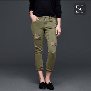 GAP Navy green Girlfriend Jeans