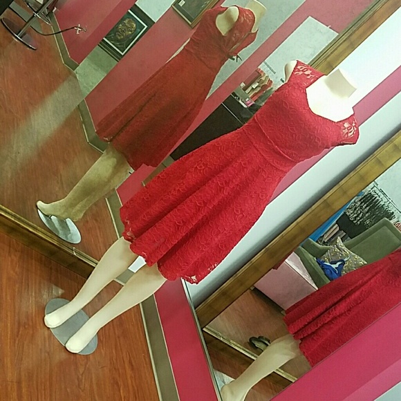 BOGO-Red lace dress cap sleeve pinup style dress - Picture 2 of 4
