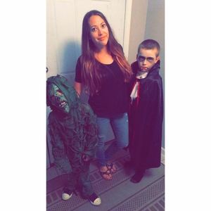 Meet your Posher, Nicole