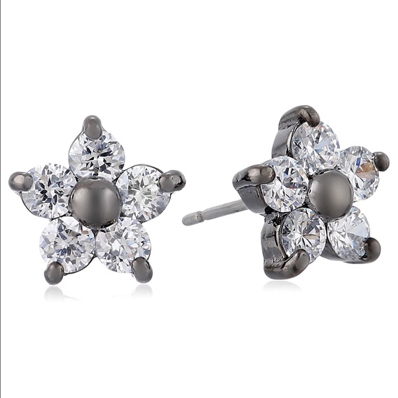Betsey Johnson Jewelry - Betsey Johnson Floral crystal stud earrings