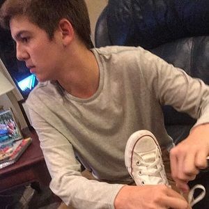 Meet your Posher, Jerrel