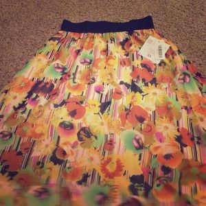 NWT LuLaRoe Lucy