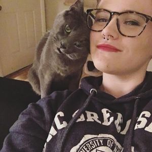 Meet your Posher, Kelly