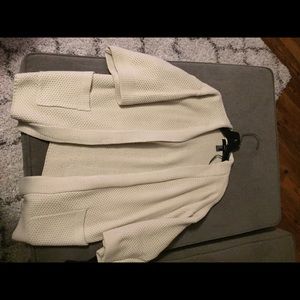 Comfy F21 sweater 💕