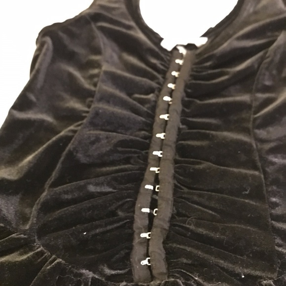 Velvet Top - Picture 2 of 4