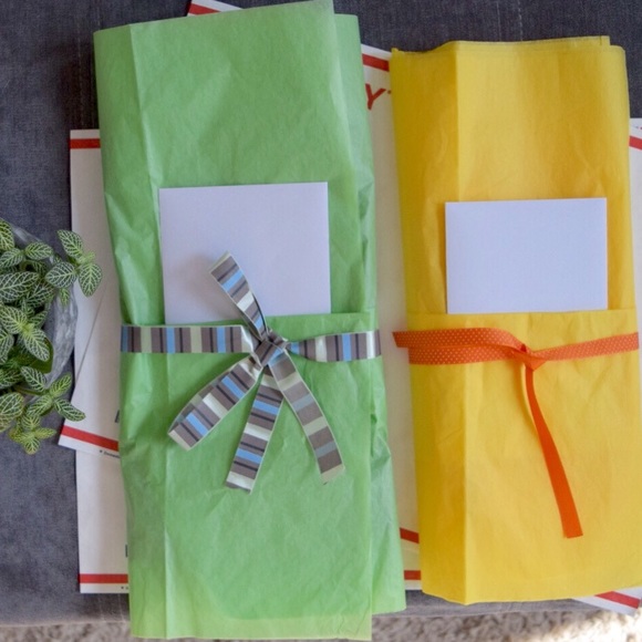 Meet your Posher, Megan - Picture 2 of 5