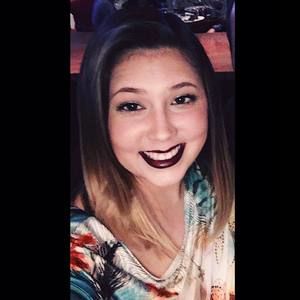 Meet your Posher, Zoe