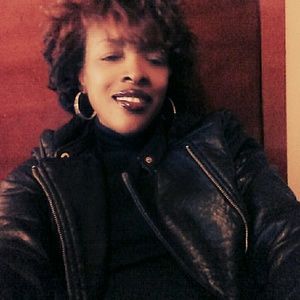 Meet your Posher, Nezzz