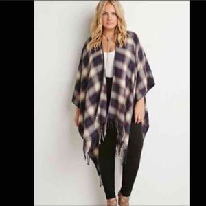 Forever 21 poncho plus size