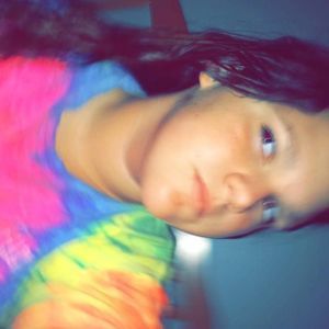 Meet your Posher, Kendra