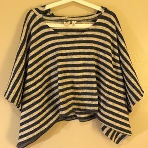 BILLABONG cape style top