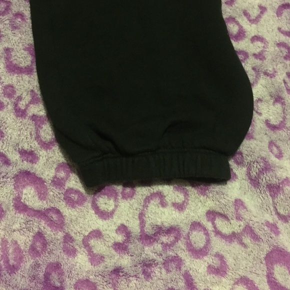 Pink sweatpants! - Picture 2 of 4