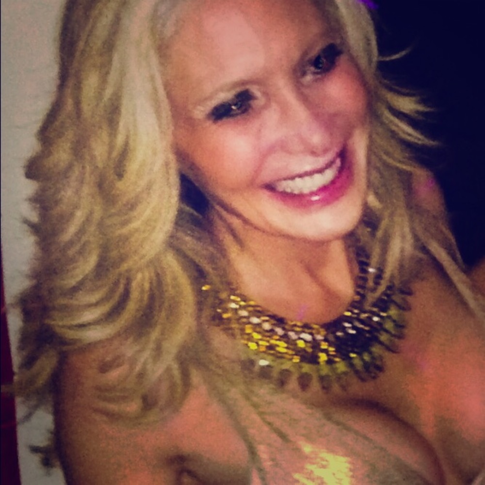 Meet your Posher, Dawn