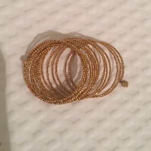 Stella and Dot Spiral Bracelet In Gold