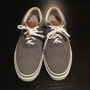 Sperry Topsiders