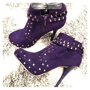 Michael Antonio's Purple Studded Booties 👛👡👗