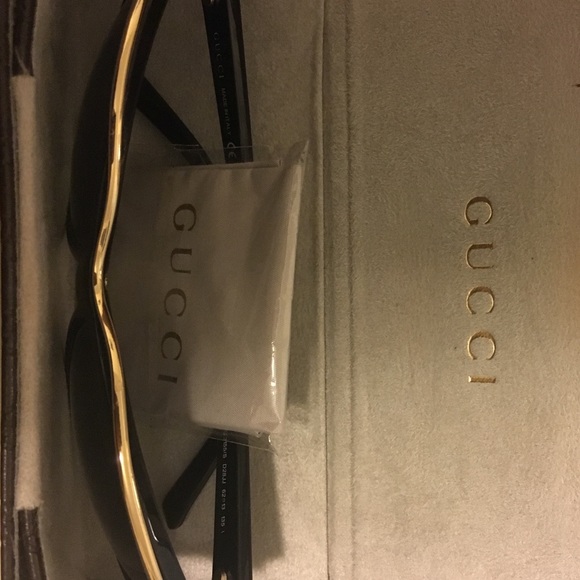 Gucci Sunglasses main image 4