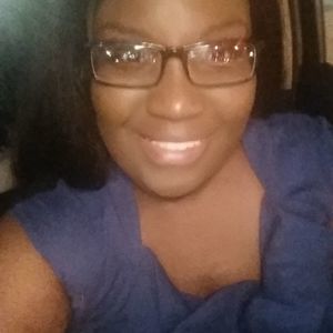 Meet your Posher, Sharonda