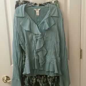 Nice 2pc ruffle blouse and skirt