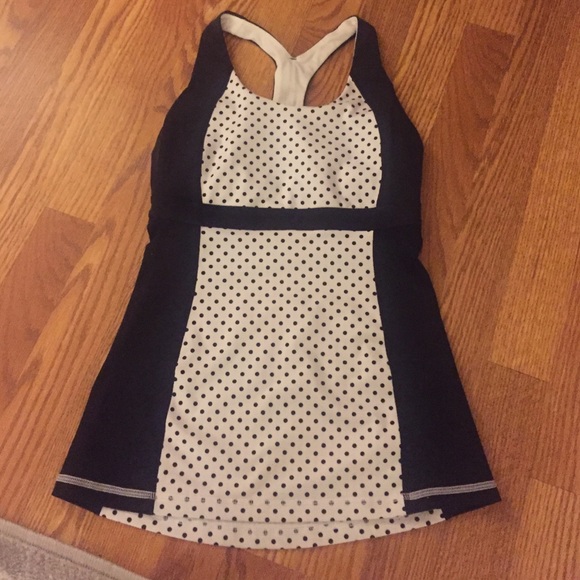Lulu lemon top