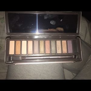 Eyeshadow Palette