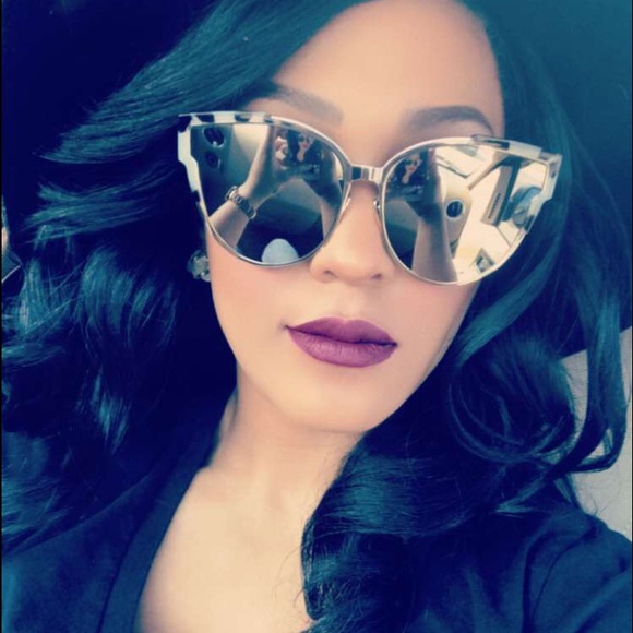 Meet your Posher, Jodie - Picture 2 of 4