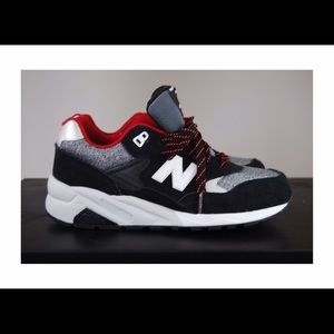 New Balance Sneakers